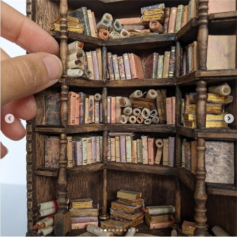 Miniatuur boekenkast boekenpla - Vintage And Collectible Books recensie en prijs