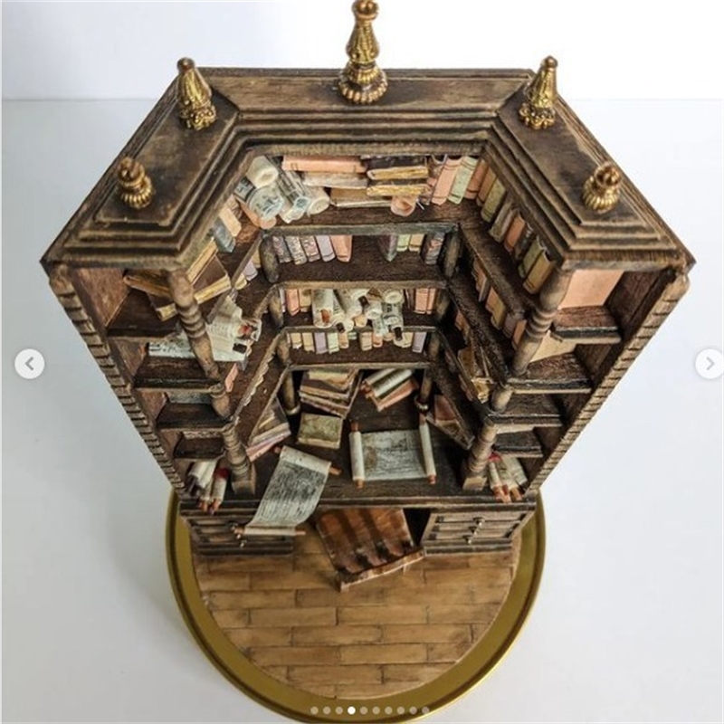 Miniatuur boekenkast boekenpla - Vintage And Collectible Books recensie en prijs
